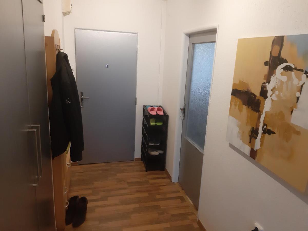 Prague Apartment In Most Near Golf Club, Aqua-Hipo-Autodrom In Most Exteriör bild